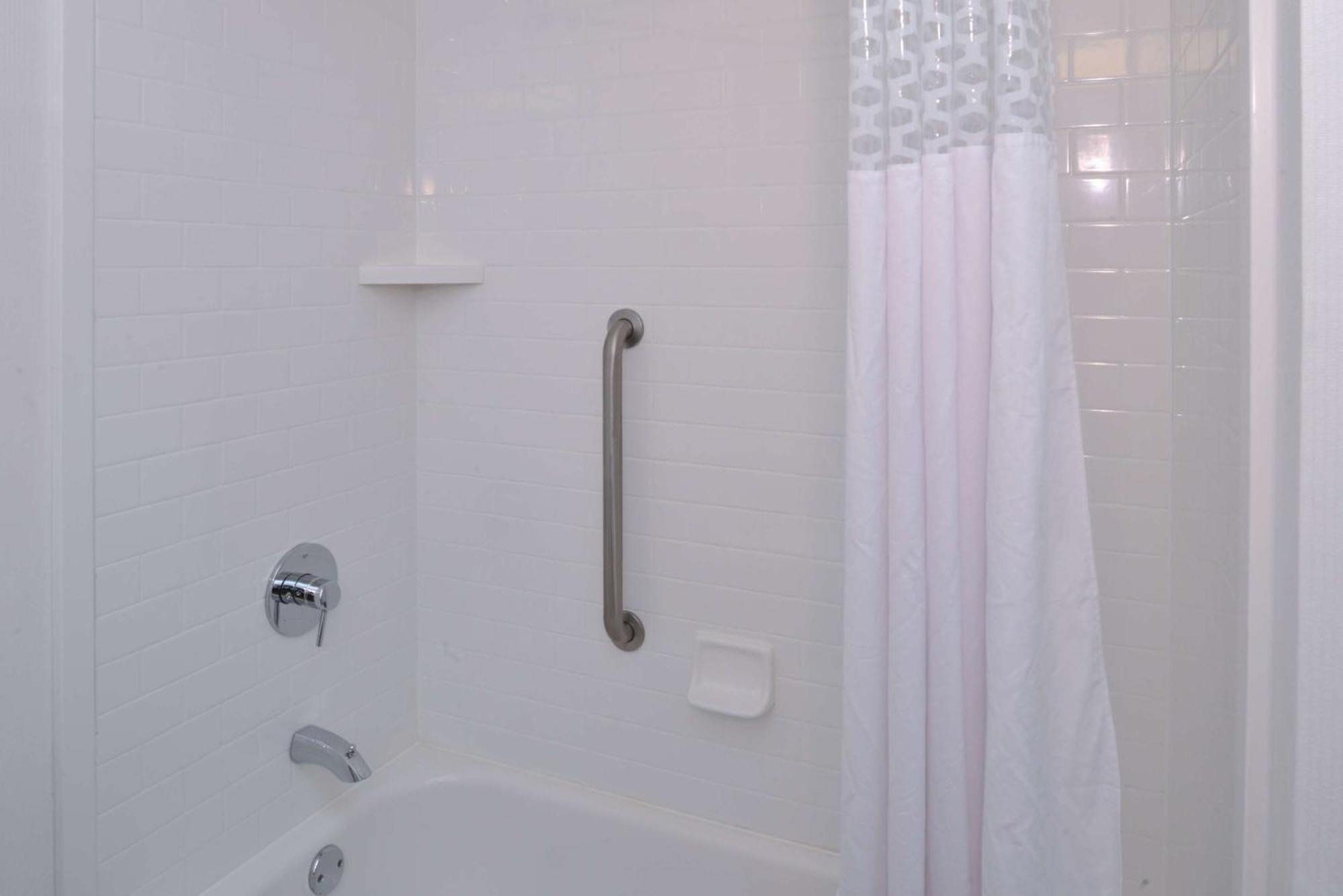 Hampton Inn Карбондейл Экстерьер фото