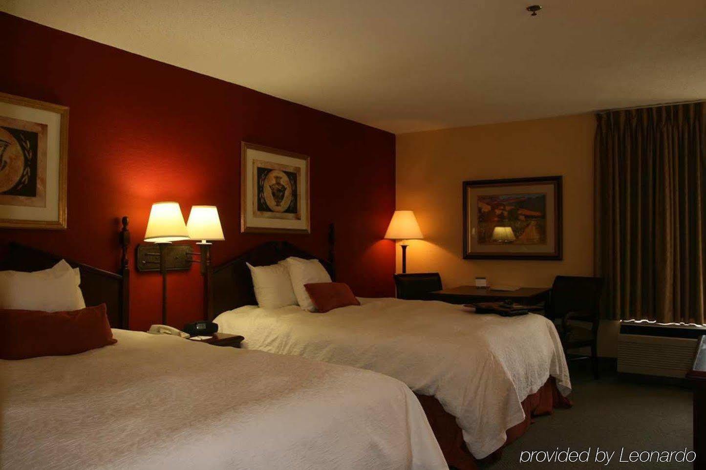 Hampton Inn Карбондейл Экстерьер фото